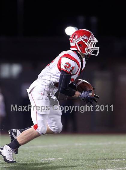 Thumbnail 1 in Crandall vs. Van (3A Region 2 Bi-District Playoffs) photogallery.