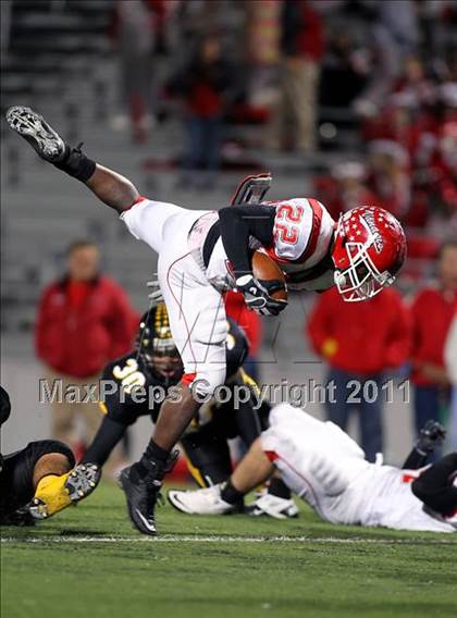 Thumbnail 3 in Crandall vs. Van (3A Region 2 Bi-District Playoffs) photogallery.