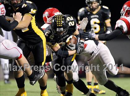 Thumbnail 3 in Crandall vs. Van (3A Region 2 Bi-District Playoffs) photogallery.