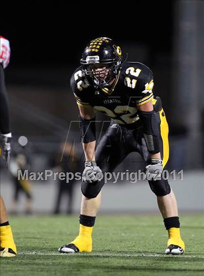 Thumbnail 2 in Crandall vs. Van (3A Region 2 Bi-District Playoffs) photogallery.
