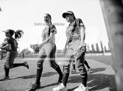 Thumbnail 3 in Granada Hills Charter vs Harbor Teacher (CIF LACS 1st Round Playoff) photogallery.