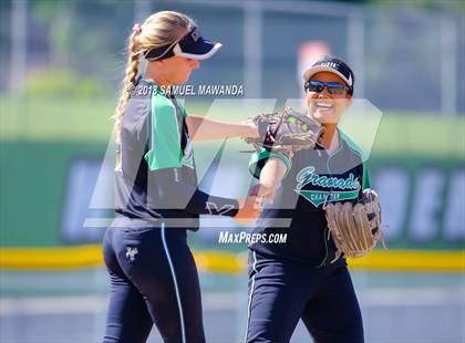 Thumbnail 2 in Granada Hills Charter vs Harbor Teacher (CIF LACS 1st Round Playoff) photogallery.