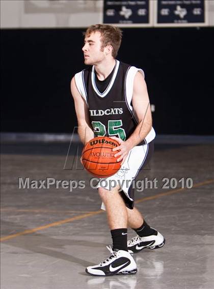 Thumbnail 2 in New Braunfels Christian Academy vs. St. Mary's Hall (Bracken Christian Tournament) photogallery.