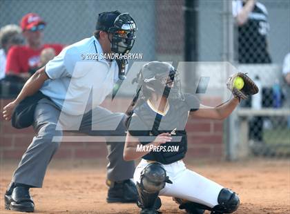 Thumbnail 3 in East Mecklenburg vs Charlotte Catholic (NCHSAA Round 1 Playoff) photogallery.