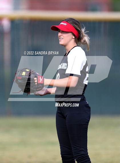 Thumbnail 3 in East Mecklenburg vs Charlotte Catholic (NCHSAA Round 1 Playoff) photogallery.
