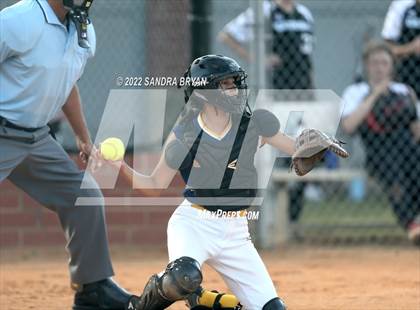 Thumbnail 2 in East Mecklenburg vs Charlotte Catholic (NCHSAA Round 1 Playoff) photogallery.