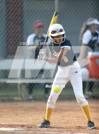 Thumbnail 3 in East Mecklenburg vs Charlotte Catholic (NCHSAA Round 1 Playoff) photogallery.