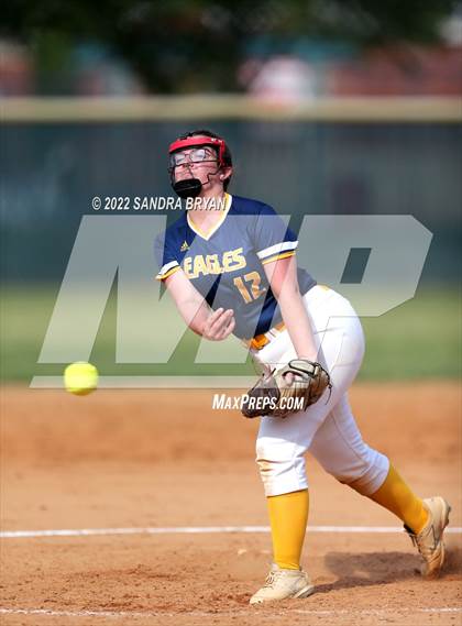Thumbnail 2 in East Mecklenburg vs Charlotte Catholic (NCHSAA Round 1 Playoff) photogallery.