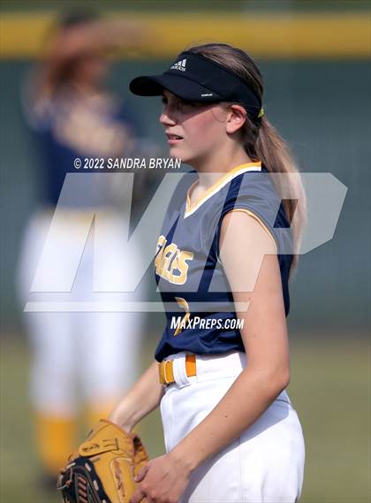 Thumbnail 2 in East Mecklenburg vs Charlotte Catholic (NCHSAA Round 1 Playoff) photogallery.