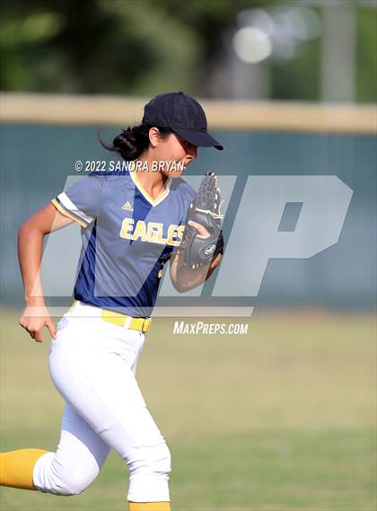Thumbnail 2 in East Mecklenburg vs Charlotte Catholic (NCHSAA Round 1 Playoff) photogallery.