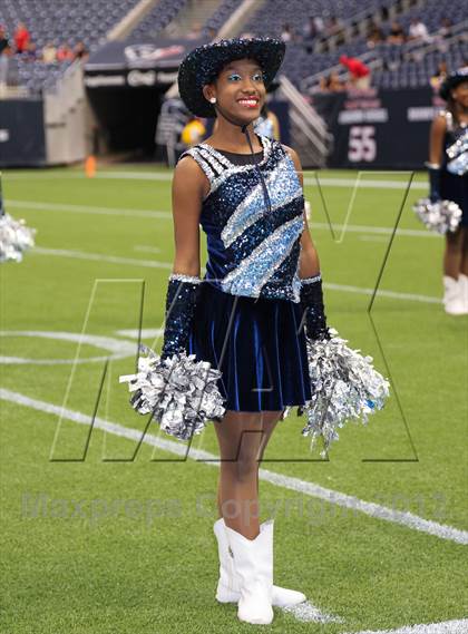 Thumbnail 3 in North Shore vs. Alief Elsik (UIL 5A Division 1 Regional Playoff) photogallery.