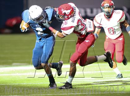 Thumbnail 3 in North Shore vs. Alief Elsik (UIL 5A Division 1 Regional Playoff) photogallery.