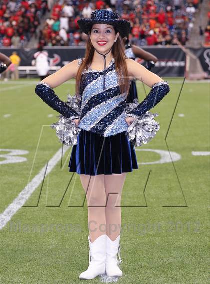 Thumbnail 1 in North Shore vs. Alief Elsik (UIL 5A Division 1 Regional Playoff) photogallery.