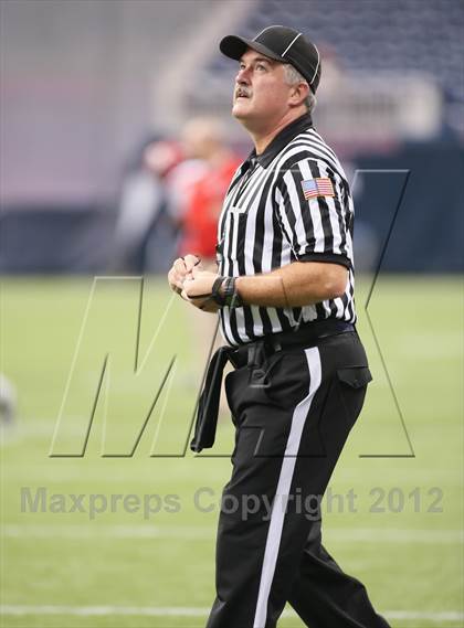 Thumbnail 2 in North Shore vs. Alief Elsik (UIL 5A Division 1 Regional Playoff) photogallery.