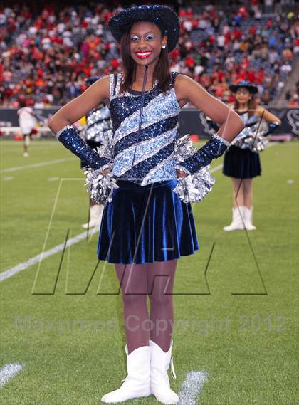 Thumbnail 3 in North Shore vs. Alief Elsik (UIL 5A Division 1 Regional Playoff) photogallery.