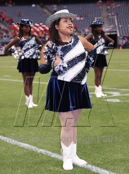 Thumbnail 2 in North Shore vs. Alief Elsik (UIL 5A Division 1 Regional Playoff) photogallery.
