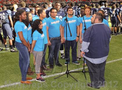 Thumbnail 3 in North Shore vs. Alief Elsik (UIL 5A Division 1 Regional Playoff) photogallery.