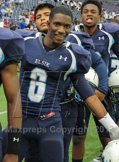 Thumbnail 3 in North Shore vs. Alief Elsik (UIL 5A Division 1 Regional Playoff) photogallery.