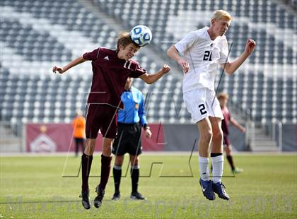 Thumbnail 3 in Air Academy vs. Cheyenne Mountain (CHSAA 4A Final) photogallery.