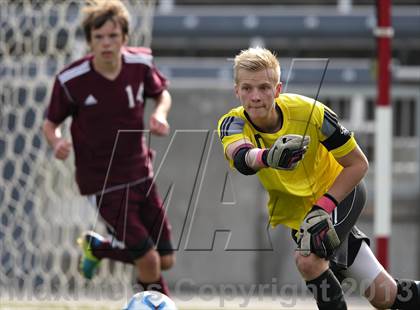 Thumbnail 2 in Air Academy vs. Cheyenne Mountain (CHSAA 4A Final) photogallery.