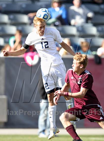 Thumbnail 3 in Air Academy vs. Cheyenne Mountain (CHSAA 4A Final) photogallery.