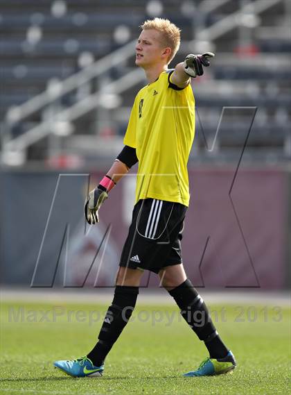 Thumbnail 1 in Air Academy vs. Cheyenne Mountain (CHSAA 4A Final) photogallery.