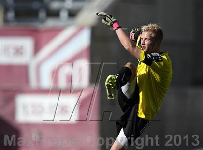 Thumbnail 2 in Air Academy vs. Cheyenne Mountain (CHSAA 4A Final) photogallery.