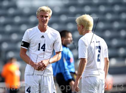 Thumbnail 2 in Air Academy vs. Cheyenne Mountain (CHSAA 4A Final) photogallery.