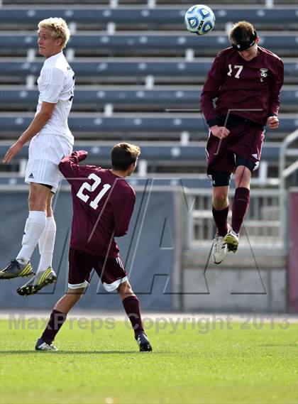 Thumbnail 2 in Air Academy vs. Cheyenne Mountain (CHSAA 4A Final) photogallery.