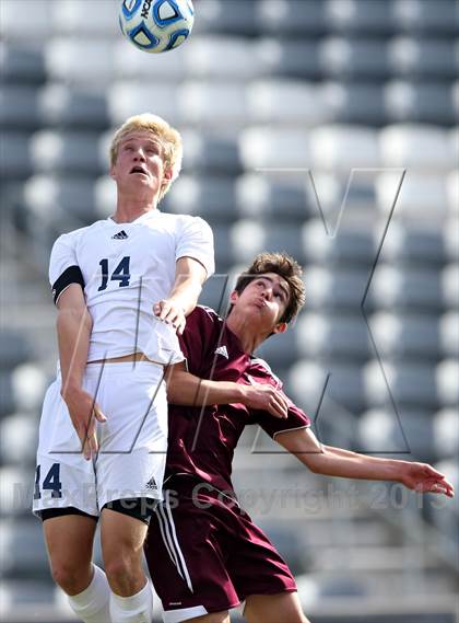 Thumbnail 2 in Air Academy vs. Cheyenne Mountain (CHSAA 4A Final) photogallery.