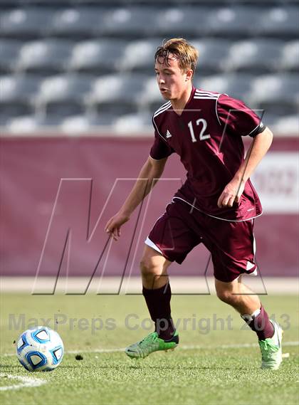 Thumbnail 2 in Air Academy vs. Cheyenne Mountain (CHSAA 4A Final) photogallery.