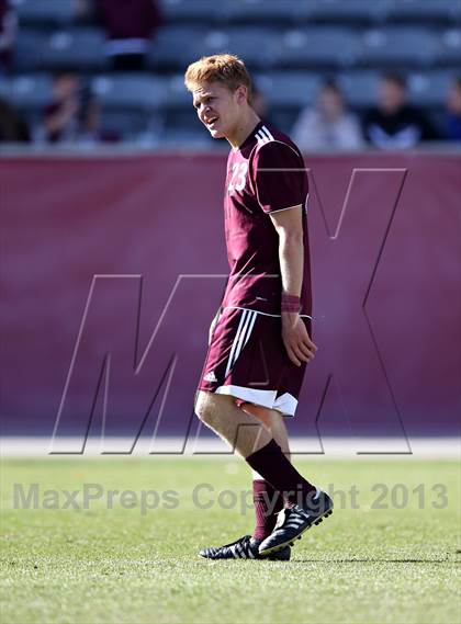 Thumbnail 3 in Air Academy vs. Cheyenne Mountain (CHSAA 4A Final) photogallery.