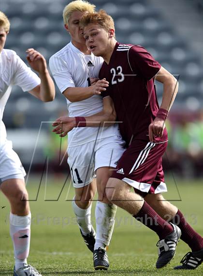 Thumbnail 2 in Air Academy vs. Cheyenne Mountain (CHSAA 4A Final) photogallery.