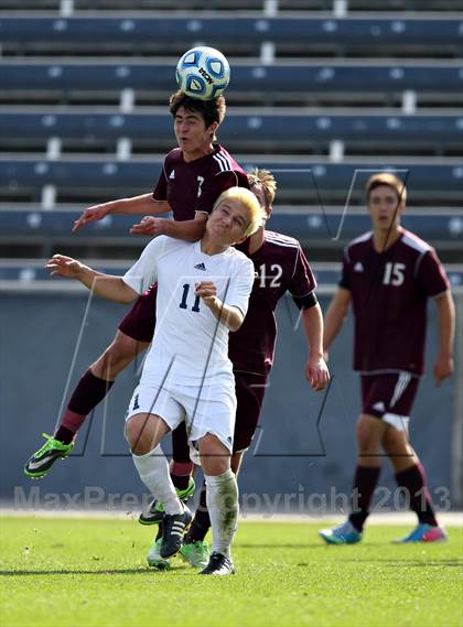 Thumbnail 2 in Air Academy vs. Cheyenne Mountain (CHSAA 4A Final) photogallery.