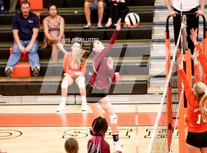 Thumbnail 3 in Desert Ridge @ Corona del Sol photogallery.