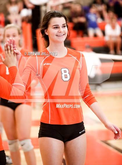 Thumbnail 1 in Desert Ridge @ Corona del Sol photogallery.