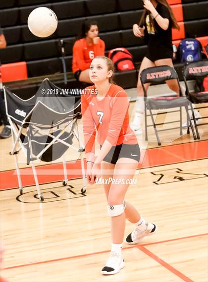 Thumbnail 3 in Desert Ridge @ Corona del Sol photogallery.