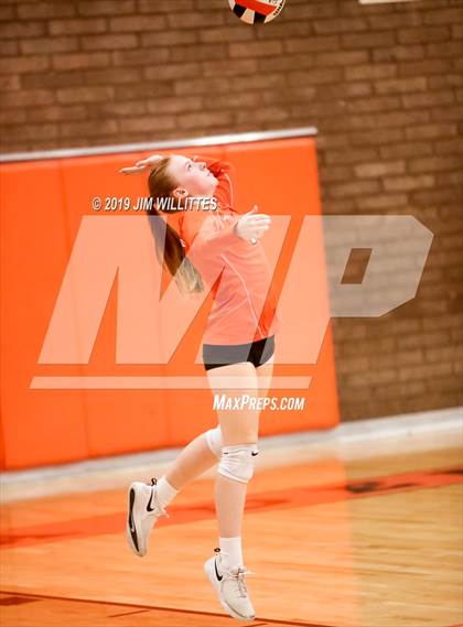 Thumbnail 3 in Desert Ridge @ Corona del Sol photogallery.