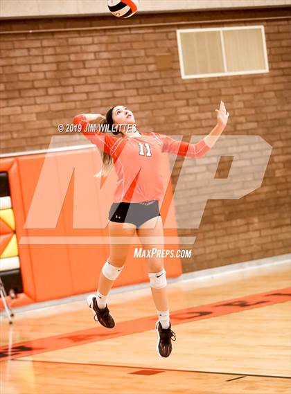 Thumbnail 3 in Desert Ridge @ Corona del Sol photogallery.