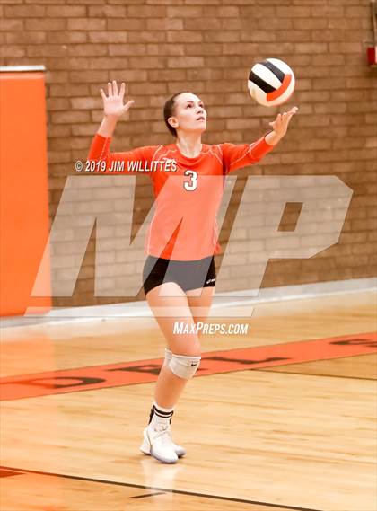 Thumbnail 2 in Desert Ridge @ Corona del Sol photogallery.