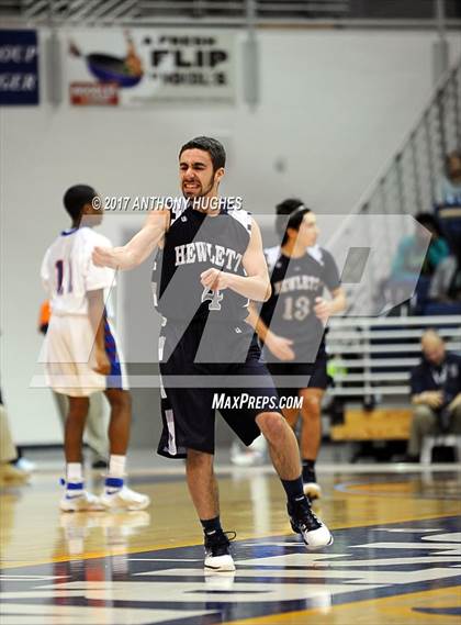 Thumbnail 2 in Hewlett vs Rockville Centre South Side (Section 8 Class A Semifinal Playoff) photogallery.