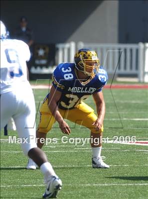 Thumbnail 2 in Byrnes (SC) vs. Archbishop Moeller (Ohio vs USA Challenge) photogallery.