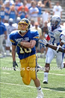 Thumbnail 2 in Byrnes (SC) vs. Archbishop Moeller (Ohio vs USA Challenge) photogallery.