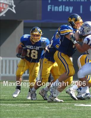 Thumbnail 2 in Byrnes (SC) vs. Archbishop Moeller (Ohio vs USA Challenge) photogallery.