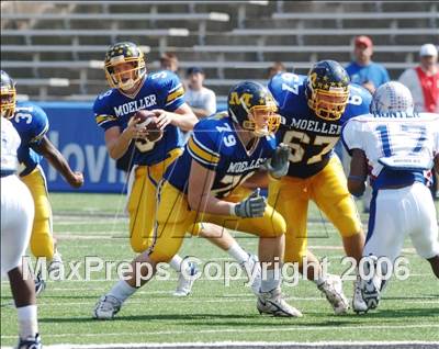 Thumbnail 1 in Byrnes (SC) vs. Archbishop Moeller (Ohio vs USA Challenge) photogallery.