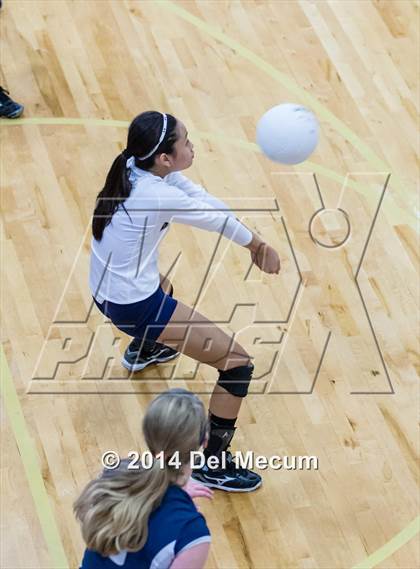Thumbnail 1 in Berkeley Prep vs. Academy of Holy Names (Berkeley JV Tournament) photogallery.