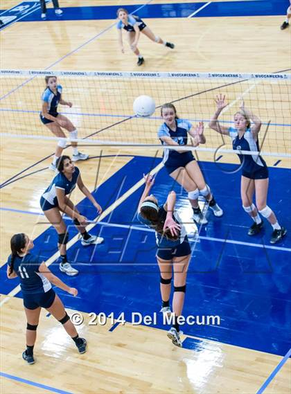 Thumbnail 2 in Berkeley Prep vs. Academy of Holy Names (Berkeley JV Tournament) photogallery.