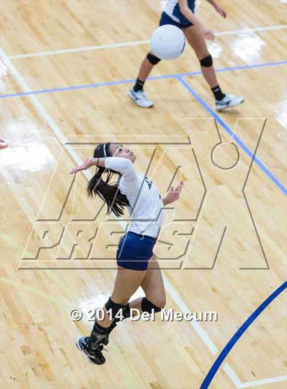 Thumbnail 3 in Berkeley Prep vs. Academy of Holy Names (Berkeley JV Tournament) photogallery.