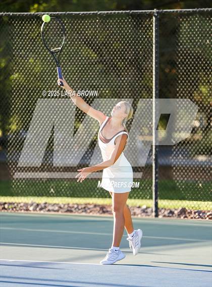 Thumbnail 2 in UHSAA 4A Region 9 Championships  photogallery.