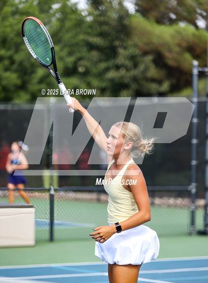 Thumbnail 2 in UHSAA 4A Region 9 Championships  photogallery.